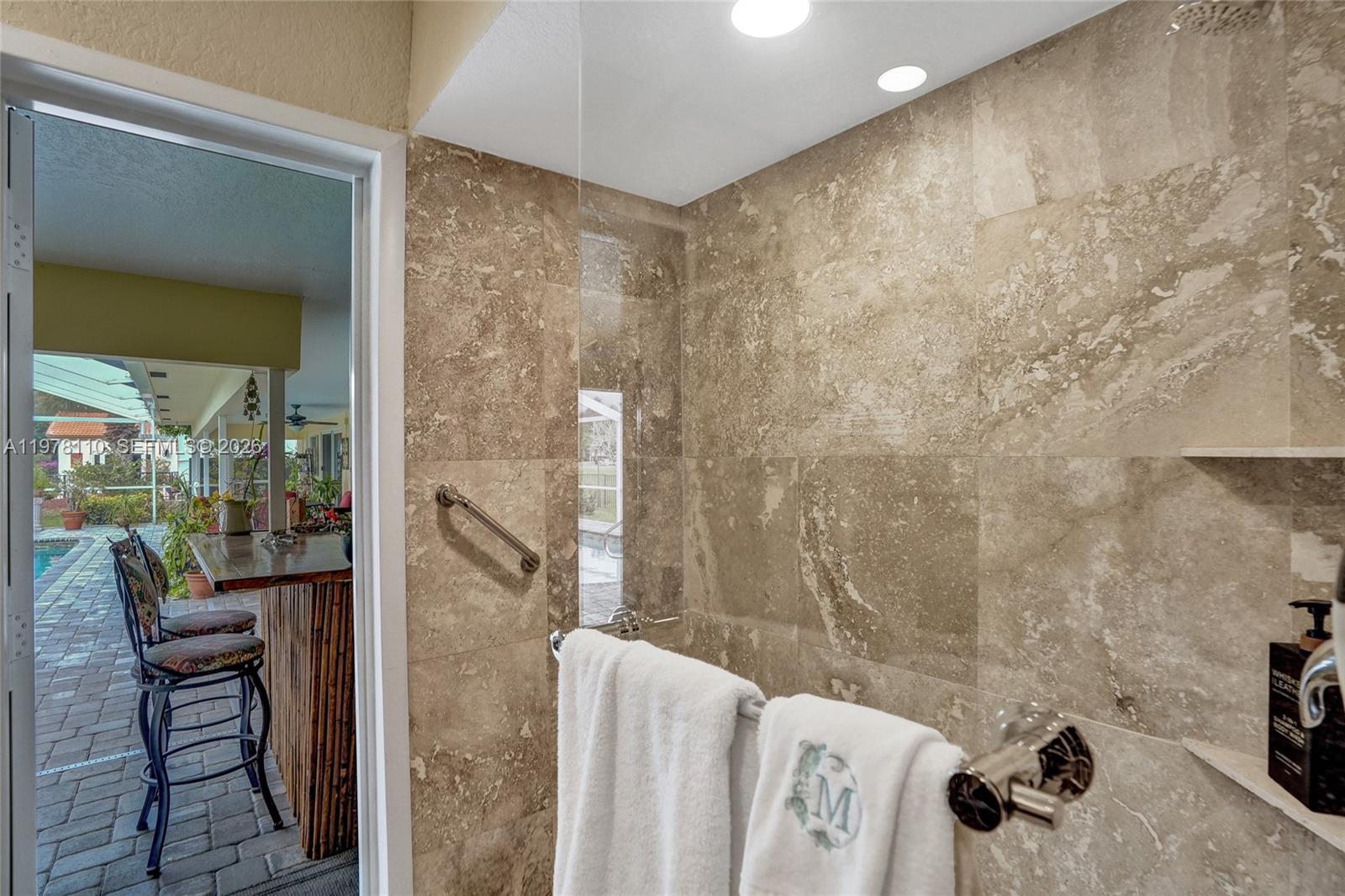 CORAL SPRINGS COUNTRY CLU - Residential