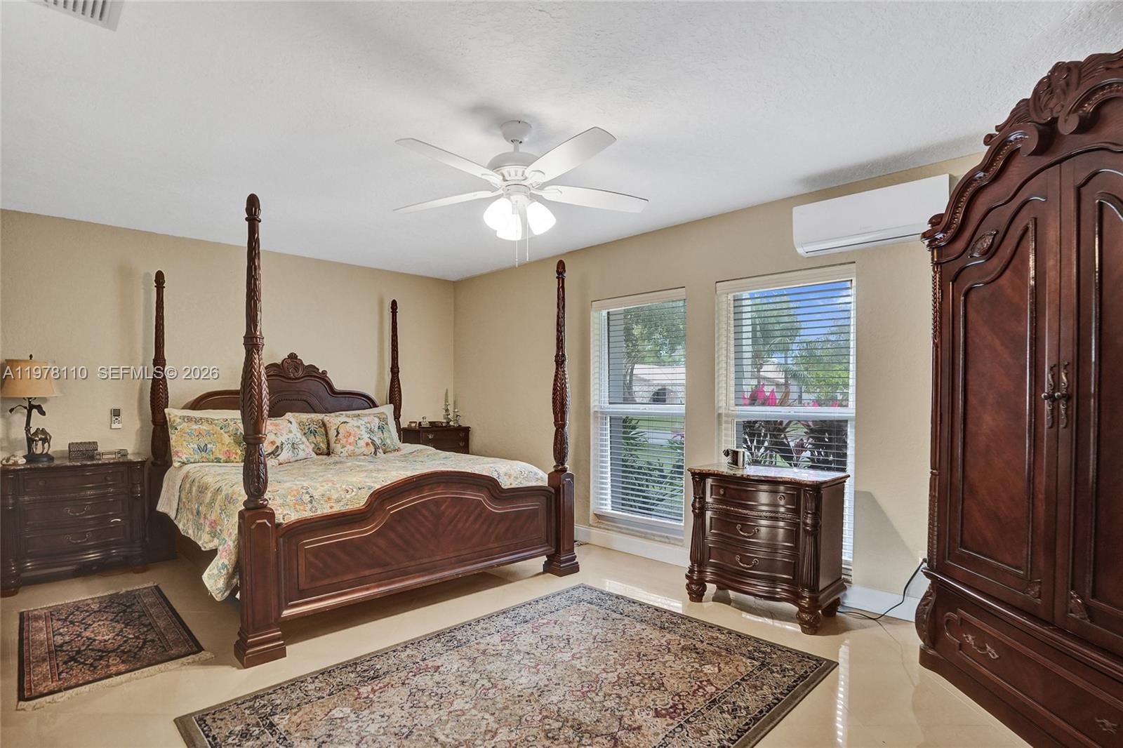 CORAL SPRINGS COUNTRY CLU - Residential