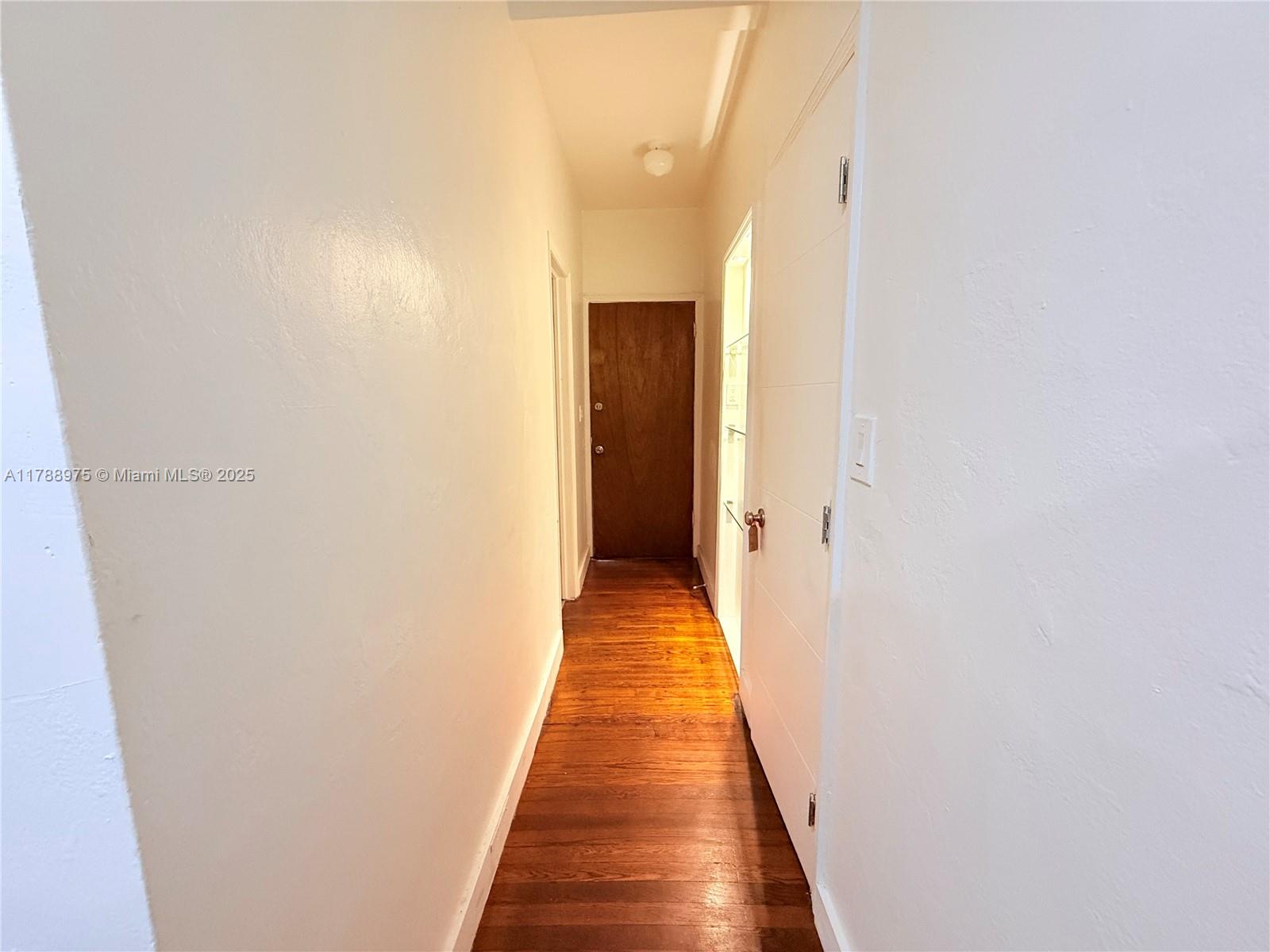 315 W 28th St 10