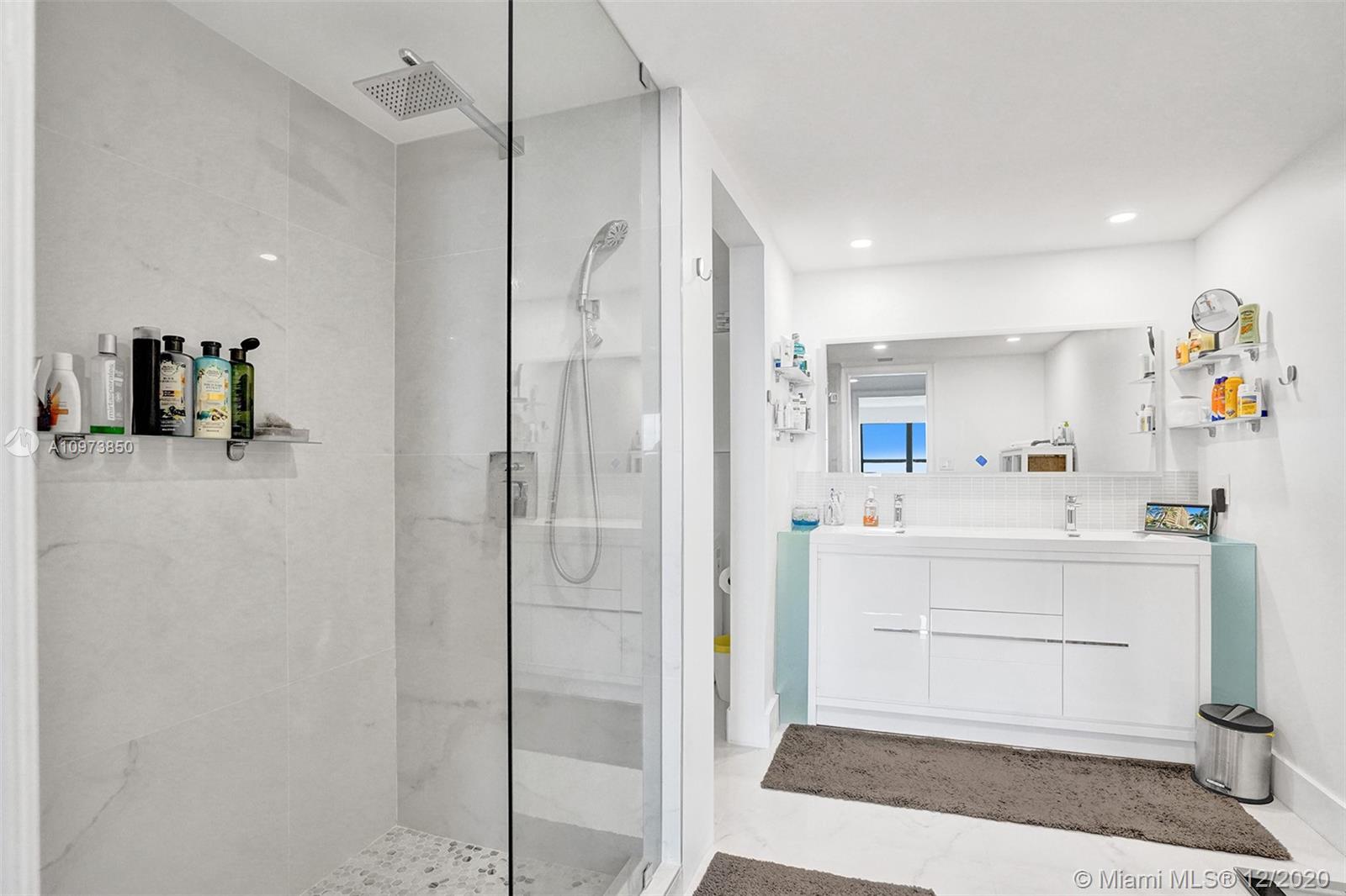 GROVE ISLE CONDO - Residential