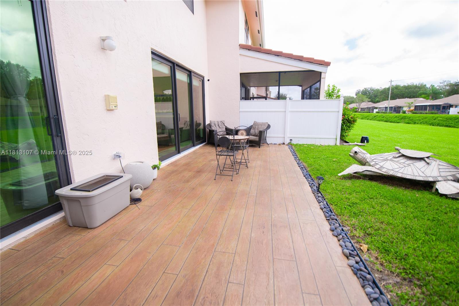 VILLA SAN REMO CONDO - Residential