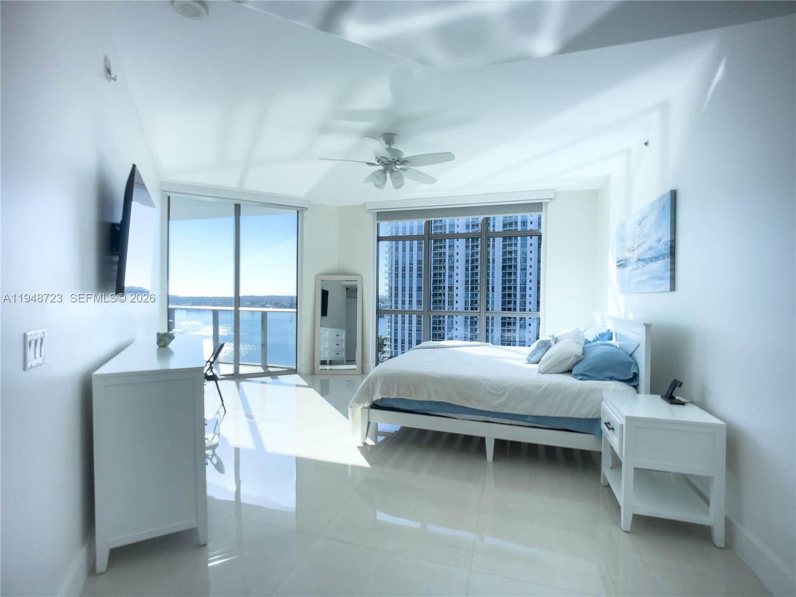 MARINA PALMS RESIDENCES N - Residential
