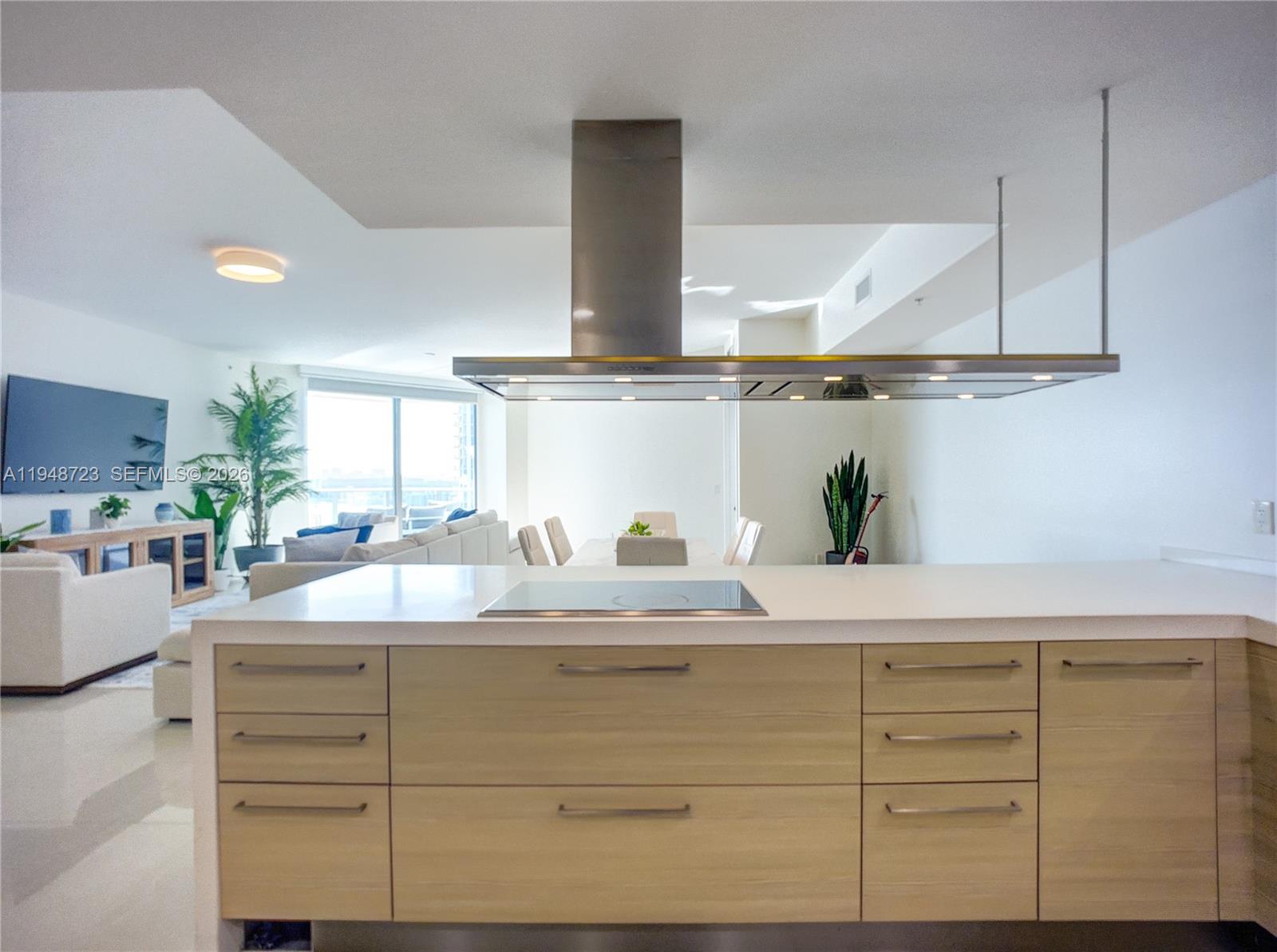 MARINA PALMS RESIDENCES N - Residential