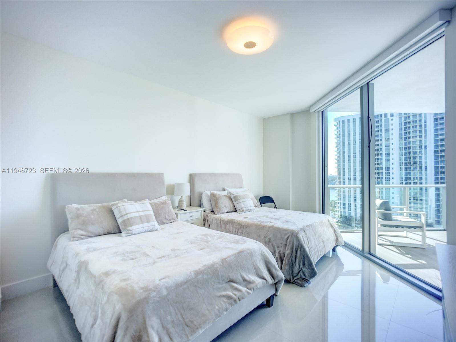 MARINA PALMS RESIDENCES N - Residential