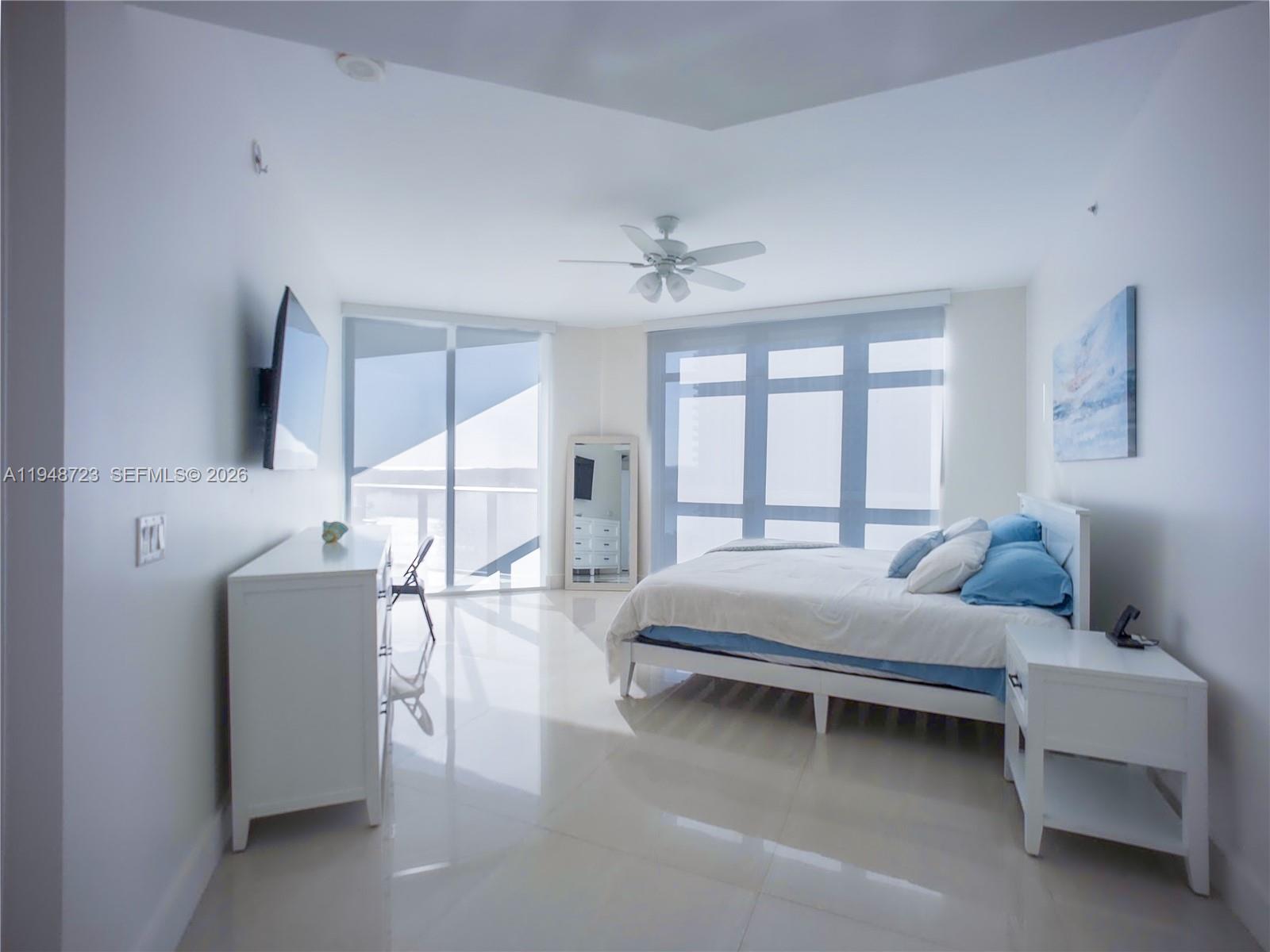 MARINA PALMS RESIDENCES N - Residential