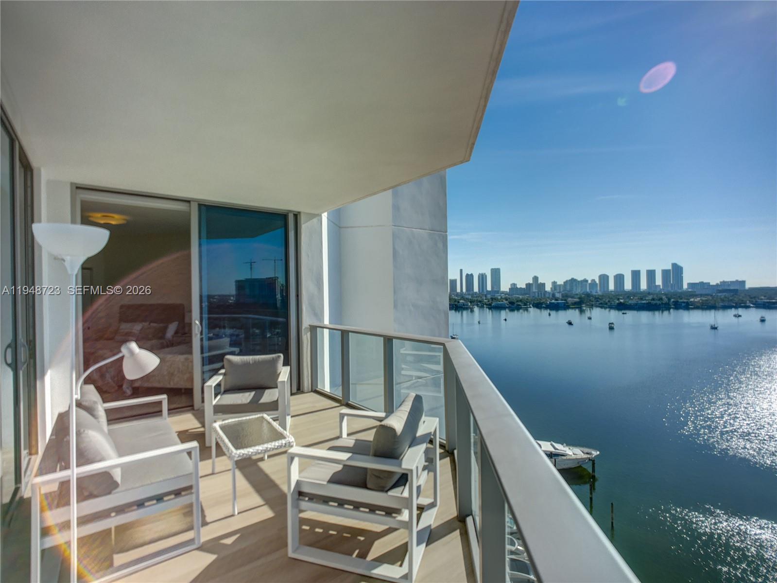 MARINA PALMS RESIDENCES N - Residential