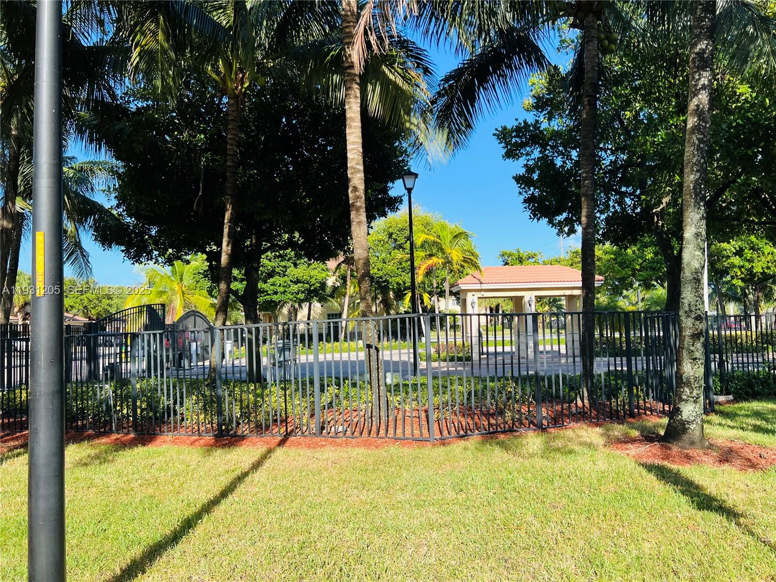 STROK PLAT NO 2 - Residential