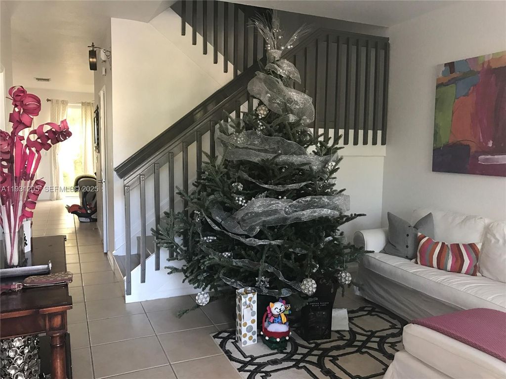 Photo of 3199 NW 32nd Ter, Oakland Park, FL 33309 (MLS # A11931205)