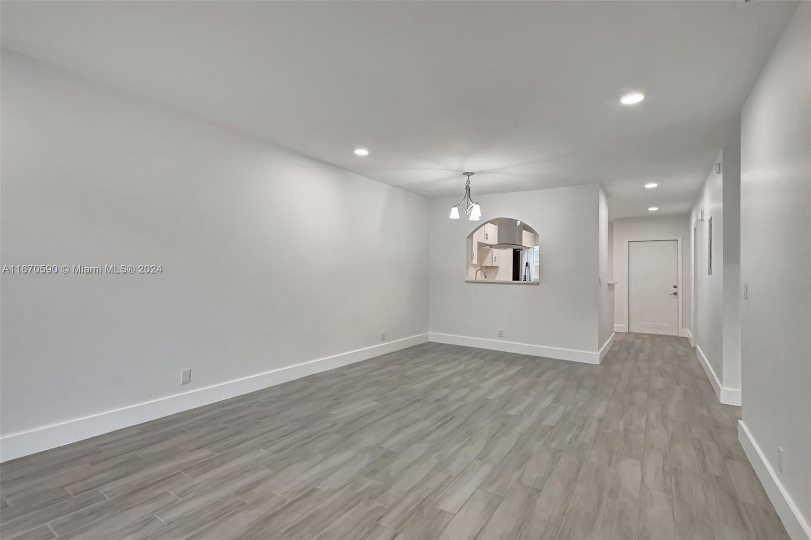 BOCA LAKES CONDO - Residential