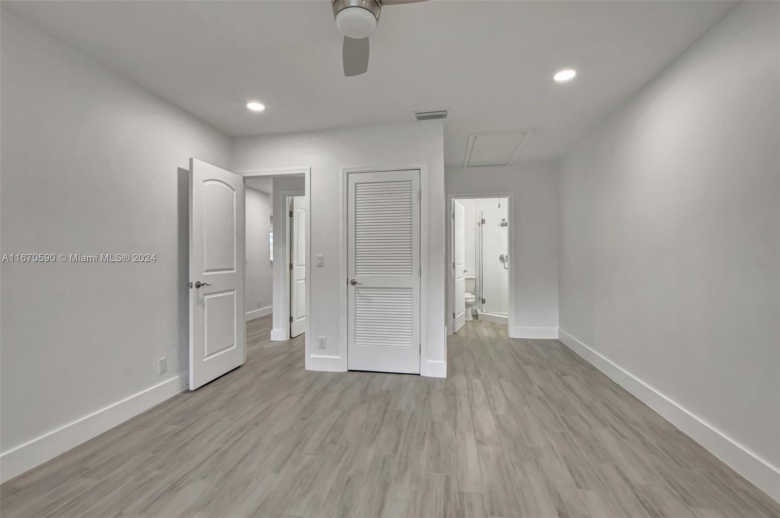 BOCA LAKES CONDO - Residential