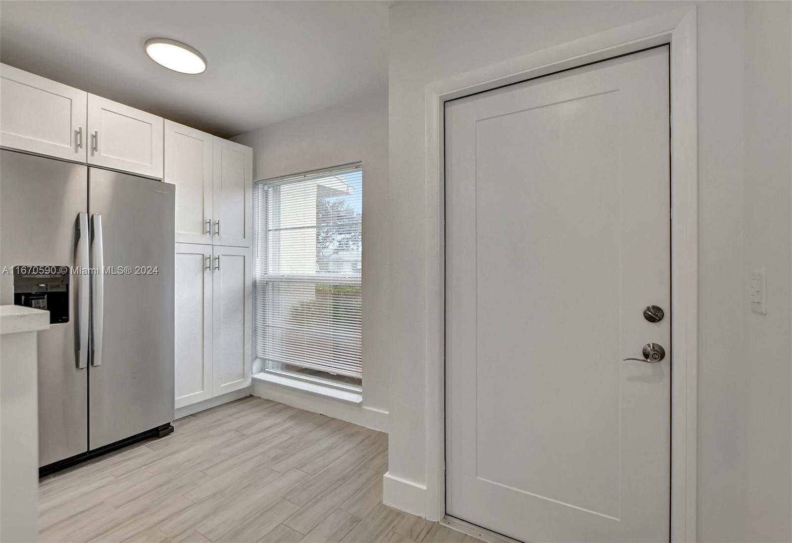 BOCA LAKES CONDO - Residential