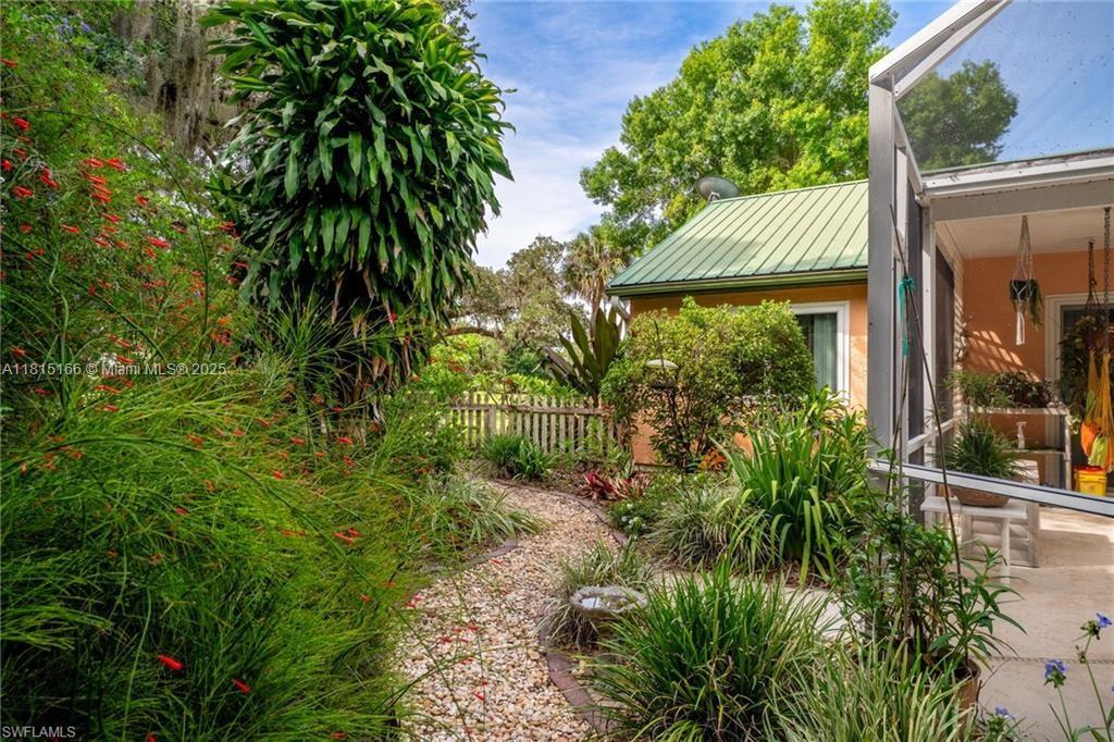 Port LaBelle - Residential