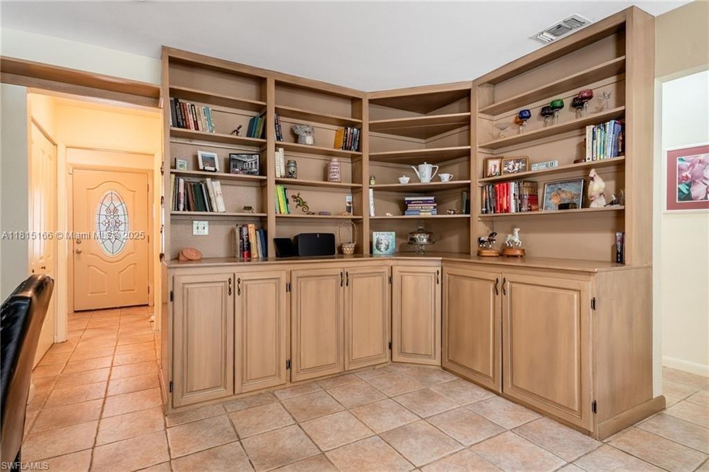 Port LaBelle - Residential