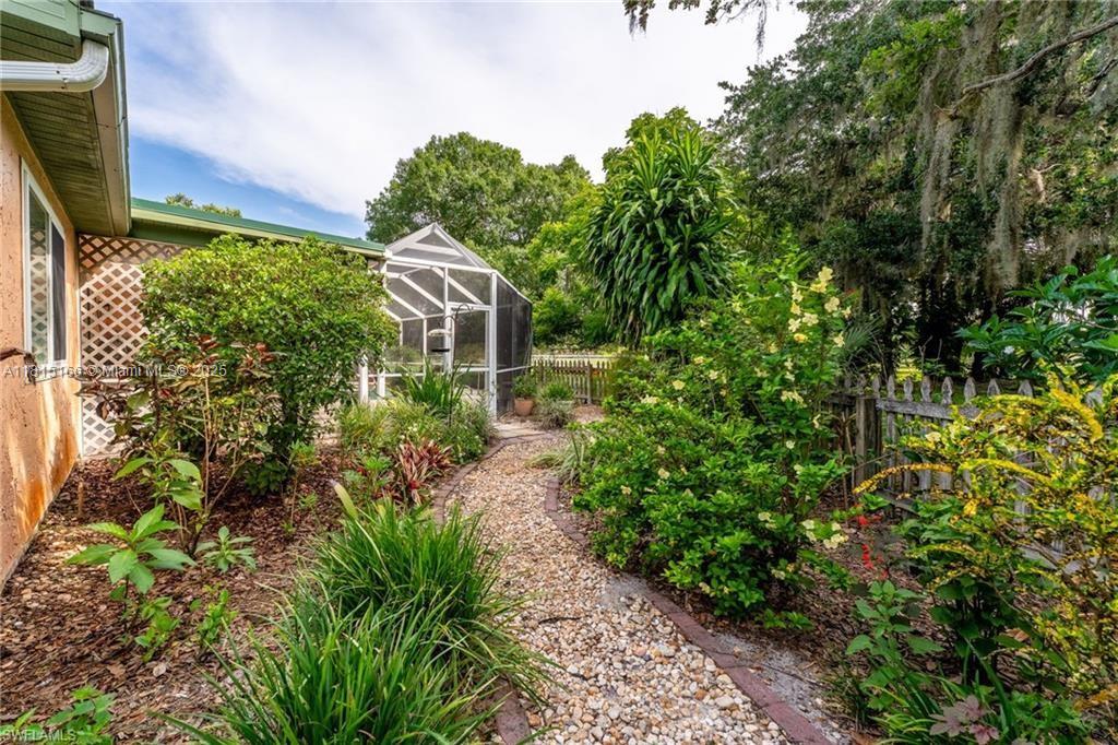 Port LaBelle - Residential