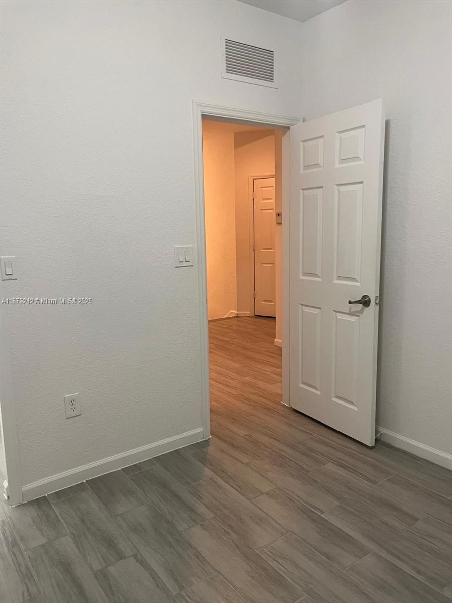 ST MORTIZ AT DORAL CONDO - Residential