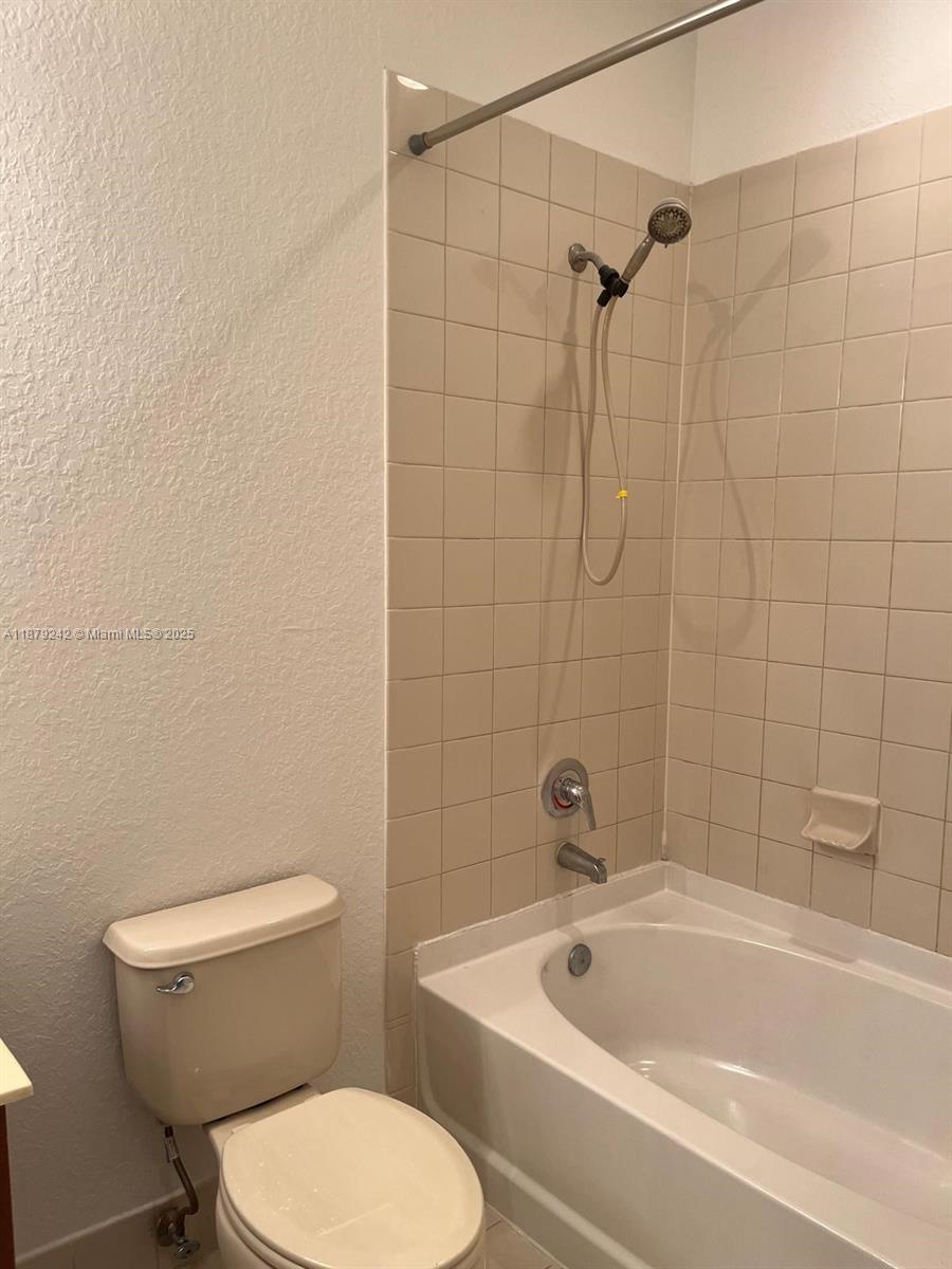 ST MORTIZ AT DORAL CONDO - Residential