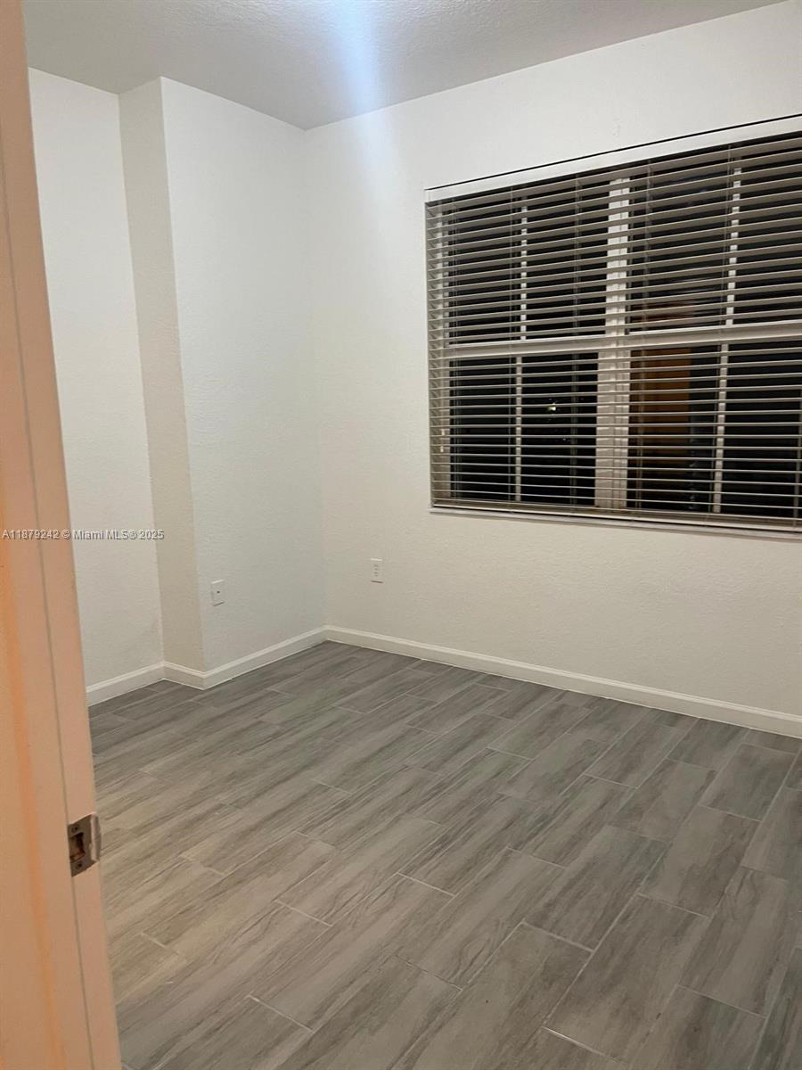 ST MORTIZ AT DORAL CONDO - Residential