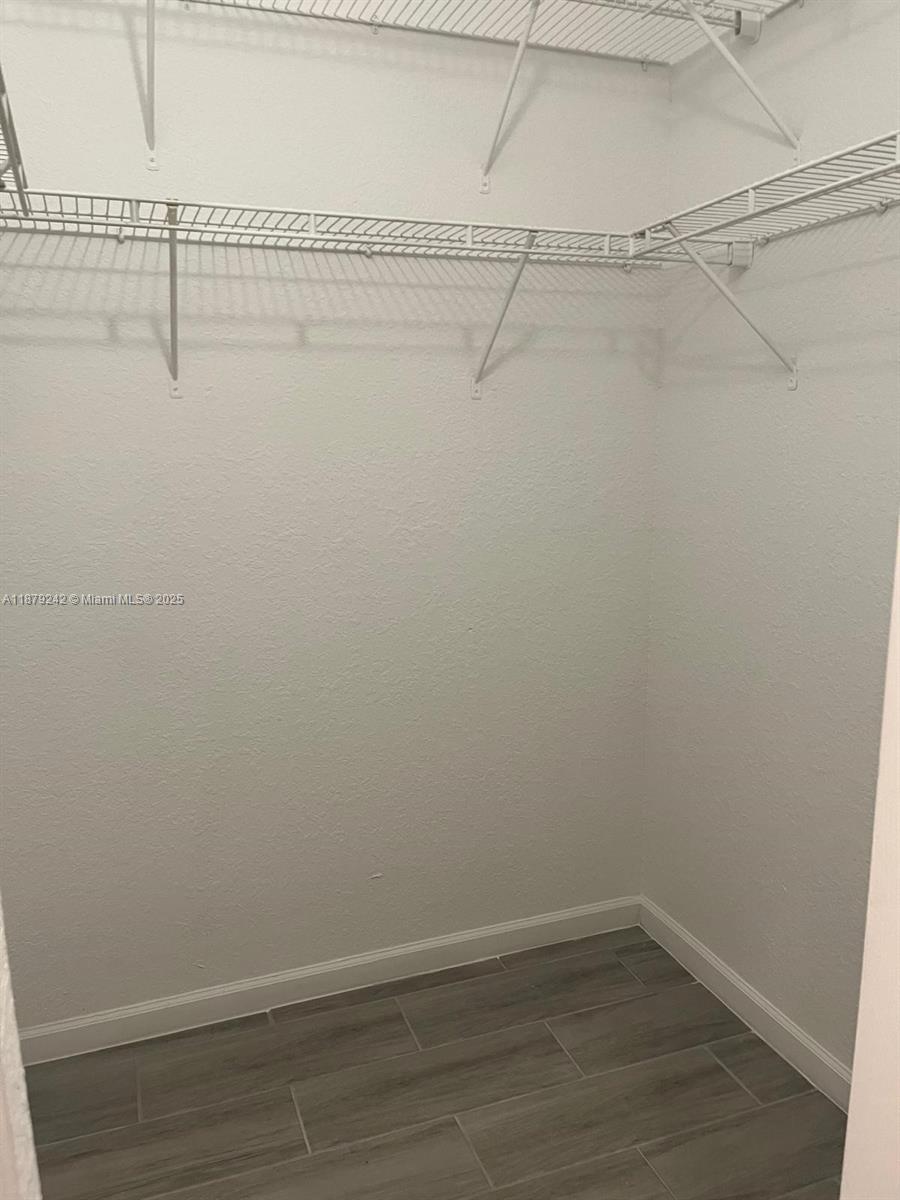 ST MORTIZ AT DORAL CONDO - Residential