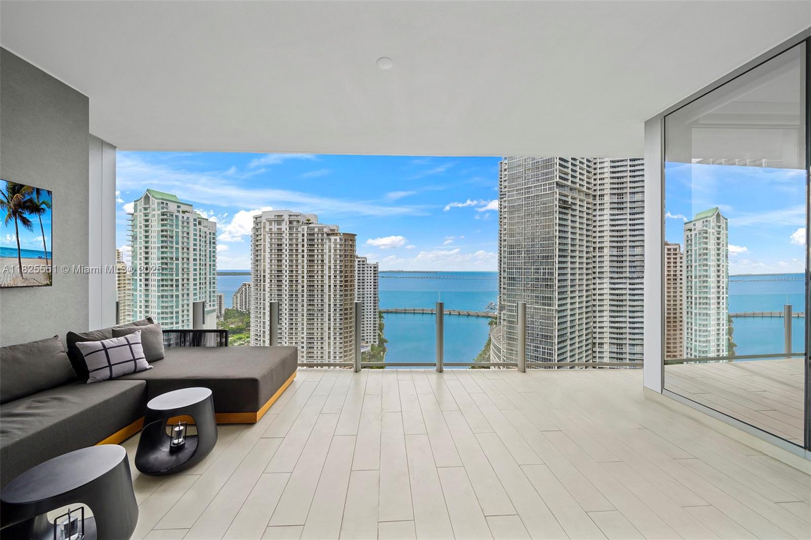 300 Biscayne Boulevard Way 2703