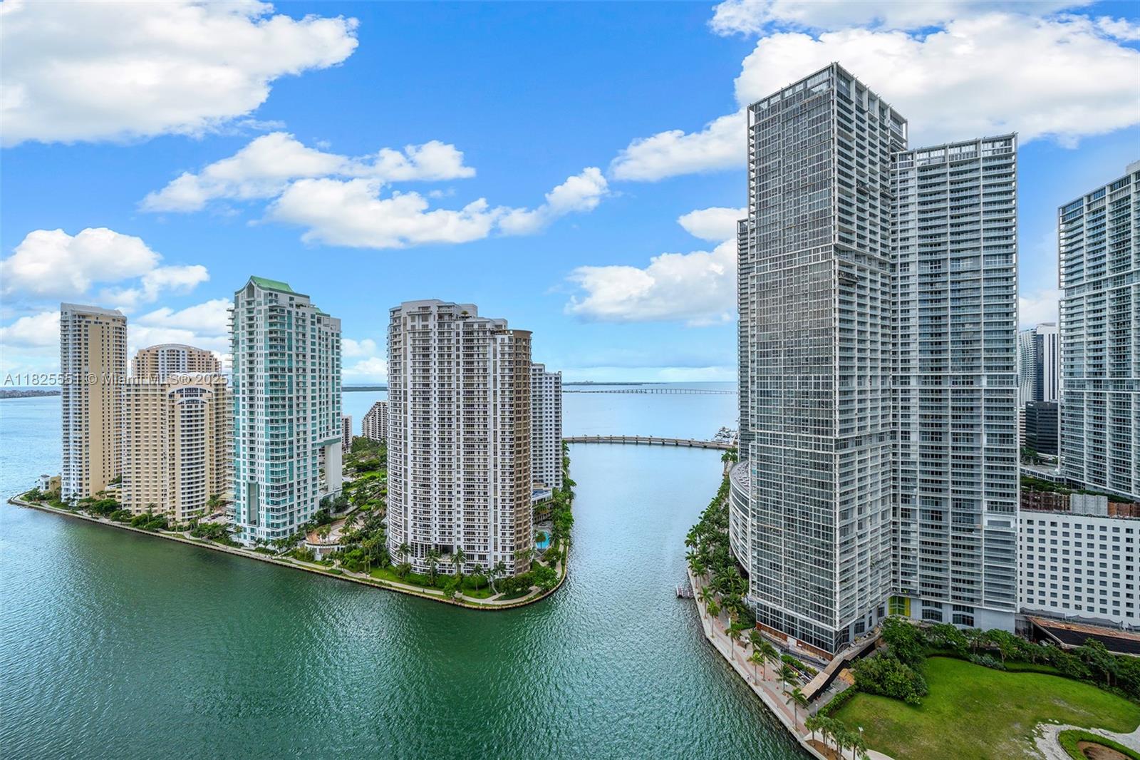 300 Biscayne Boulevard Way 2703