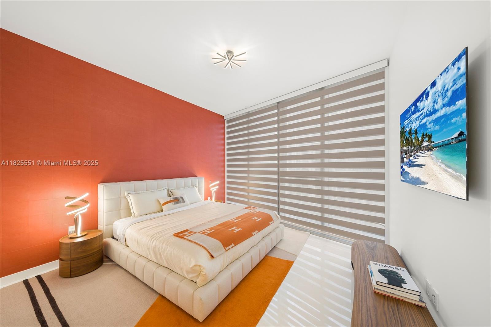 ASTON MARTIN - Residential