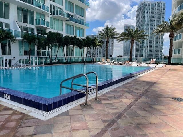 BRICKELL ON THE RIVER N T - Residential Lease
