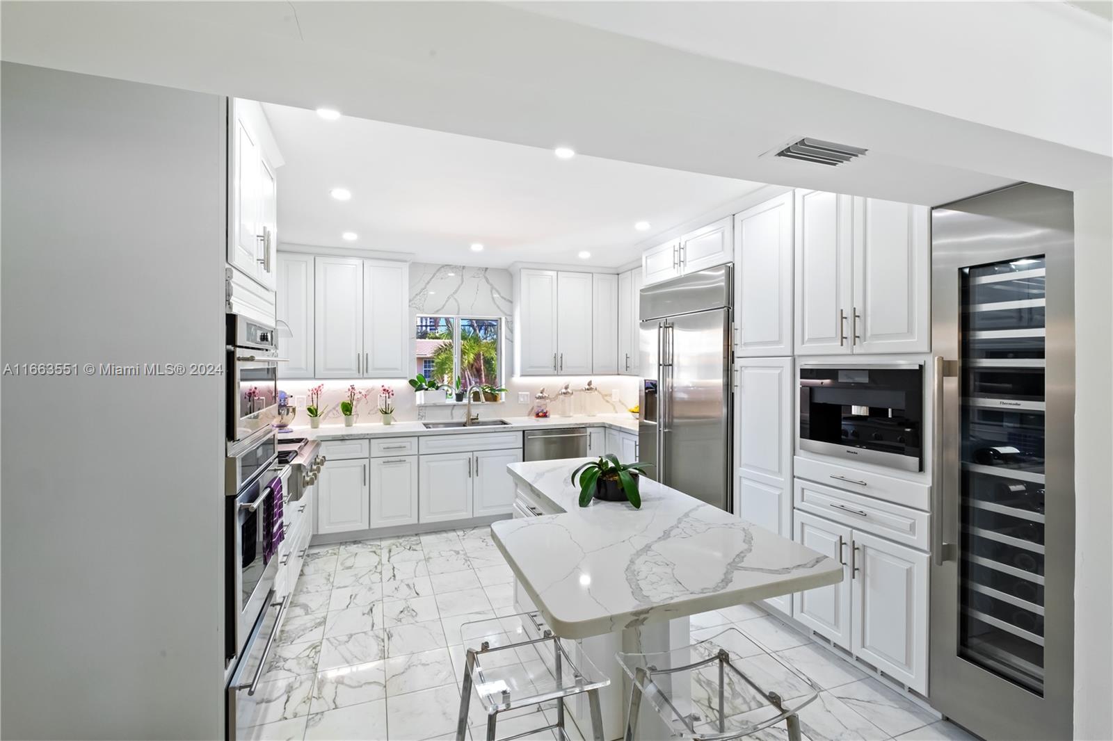 RE-PLAT OF TRACK C MIAMI - Residential