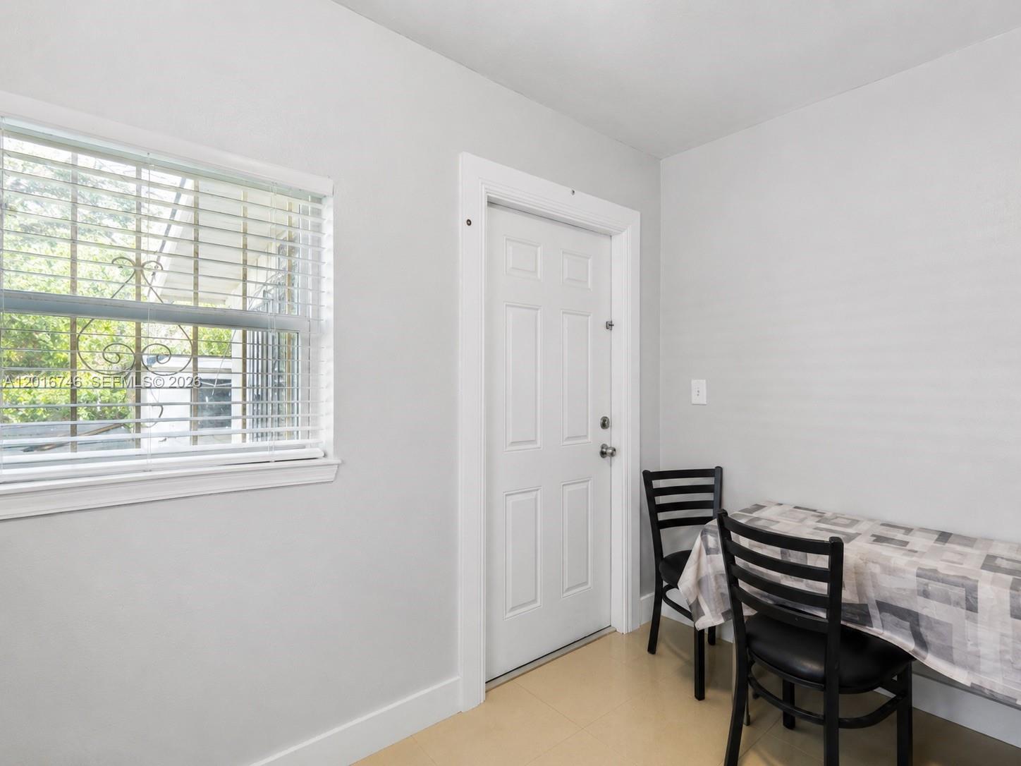 STEPHEN MANOR - Residential