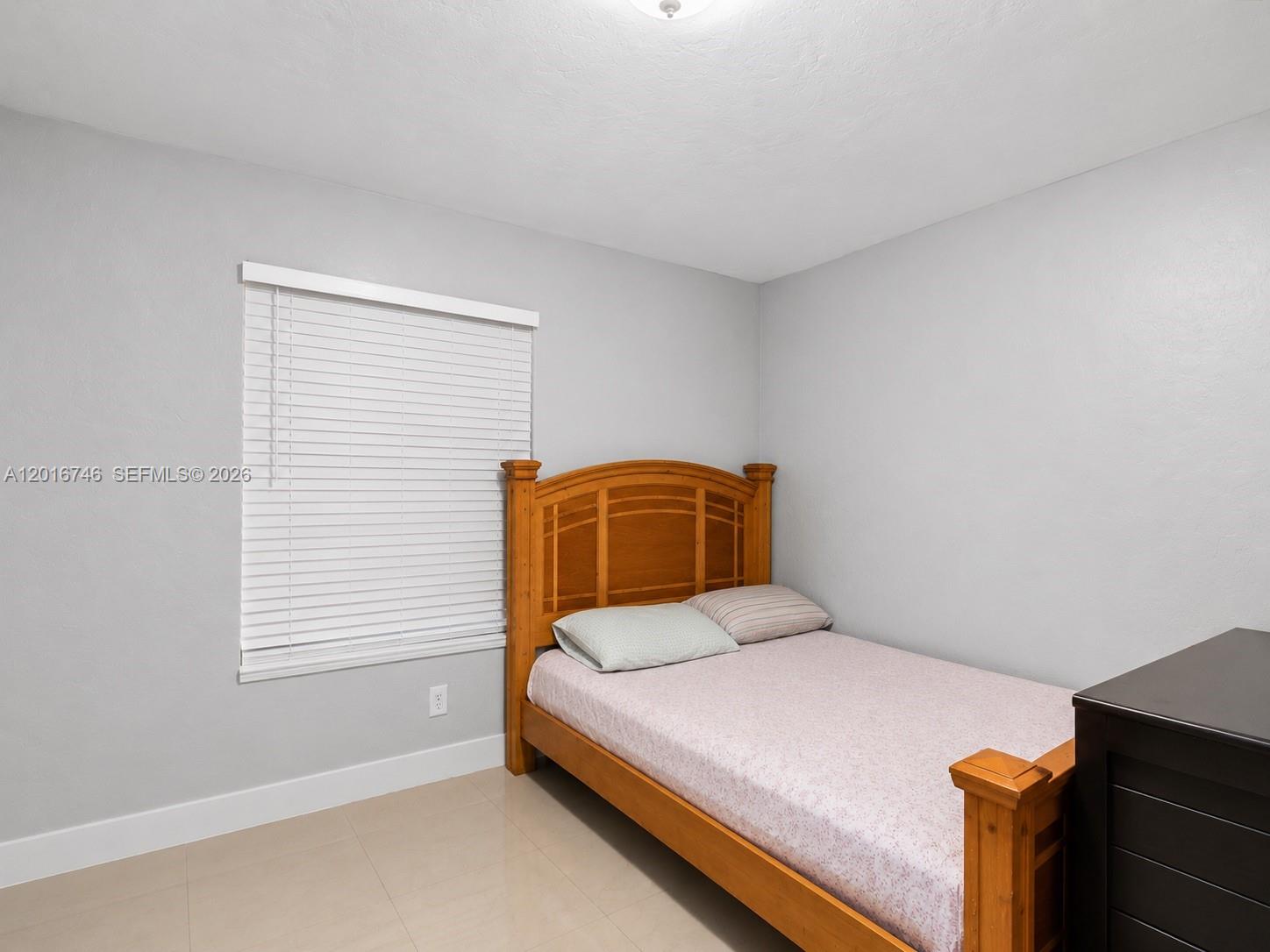 STEPHEN MANOR - Residential
