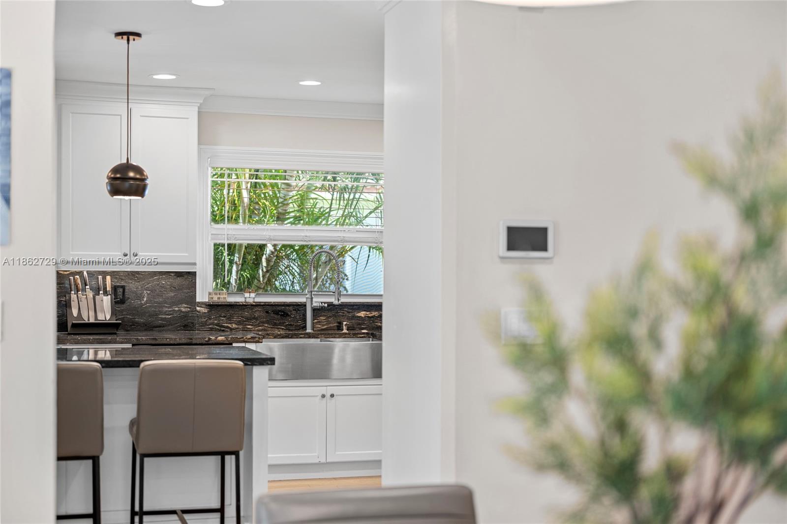 HOLLYWOOD - Residential