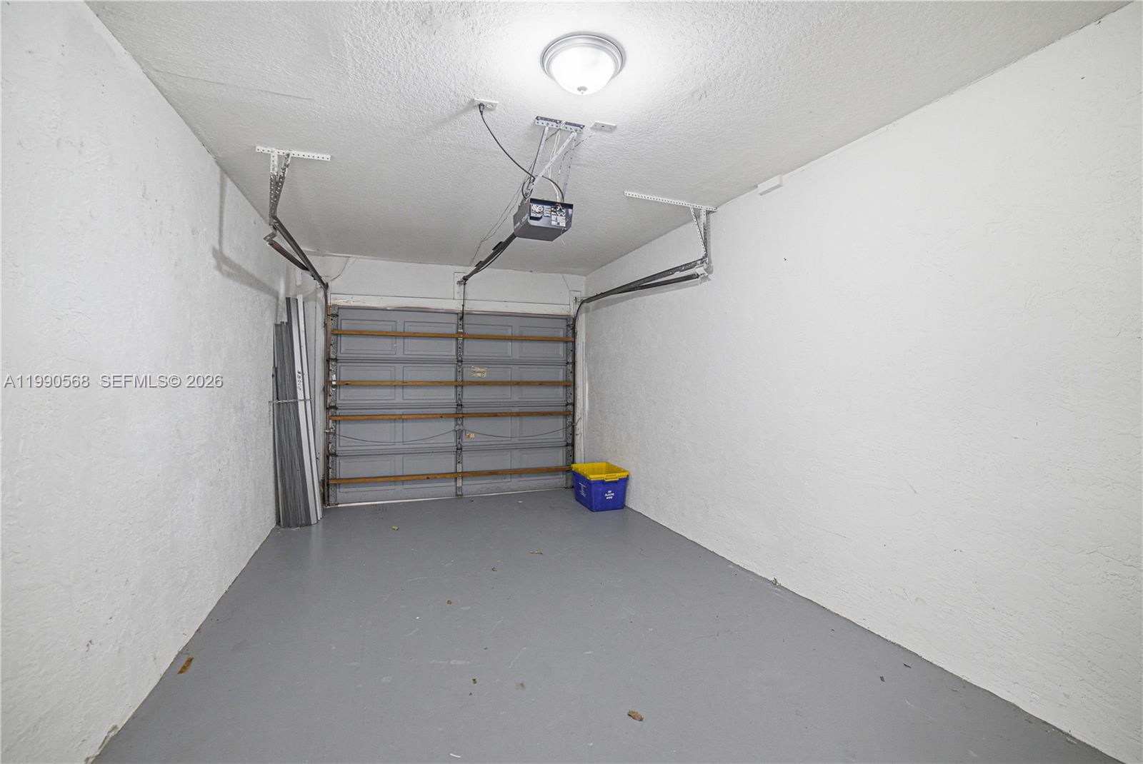 BOCA HERMOSA GARDENS - Residential