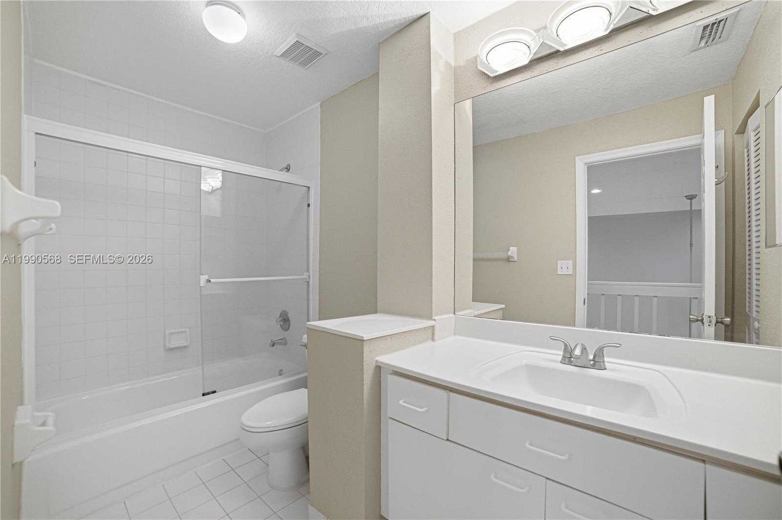 BOCA HERMOSA GARDENS - Residential