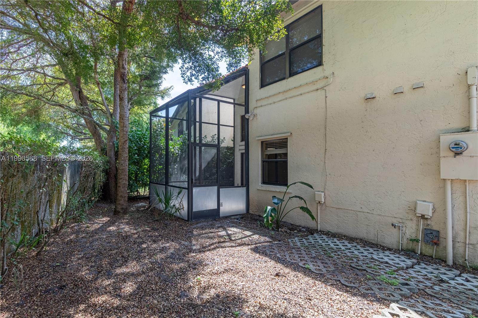 BOCA HERMOSA GARDENS - Residential