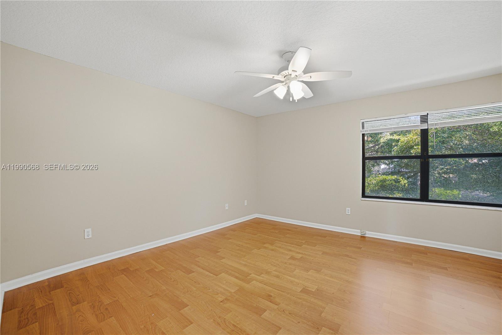 BOCA HERMOSA GARDENS - Residential