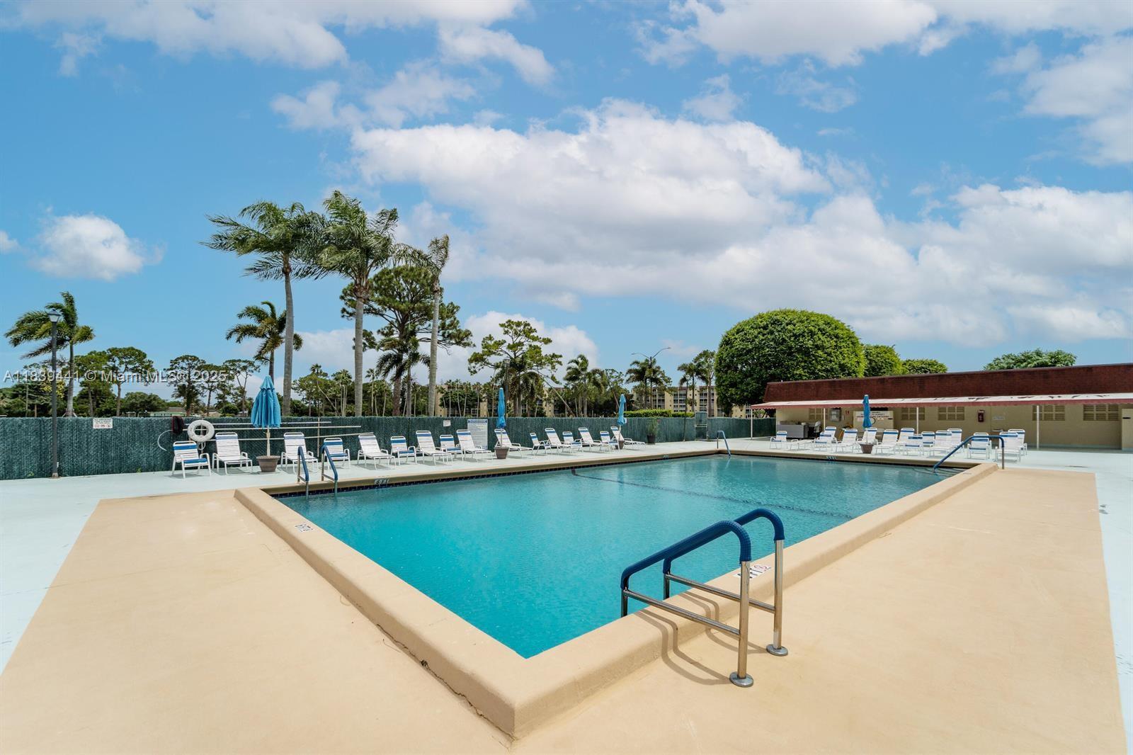 POINCIANA PLACE CONDO 1,2 - Residential