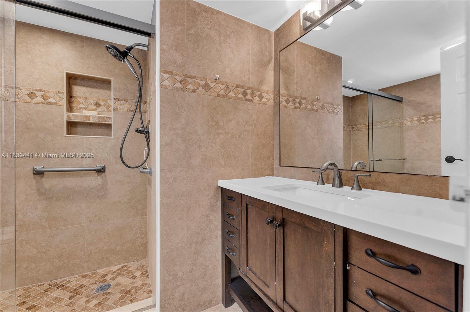 POINCIANA PLACE CONDO 1,2 - Residential