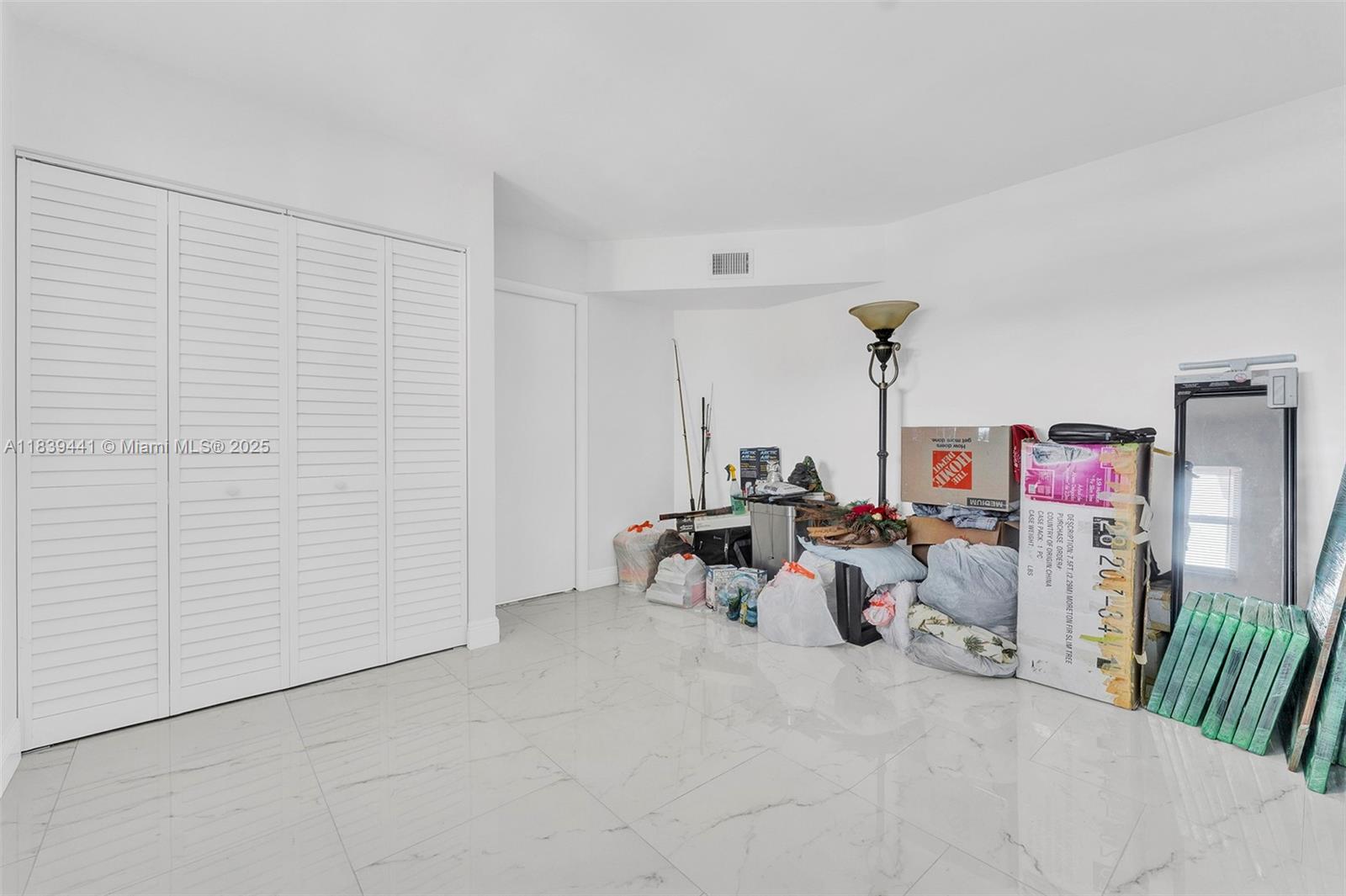 POINCIANA PLACE CONDO 1,2 - Residential