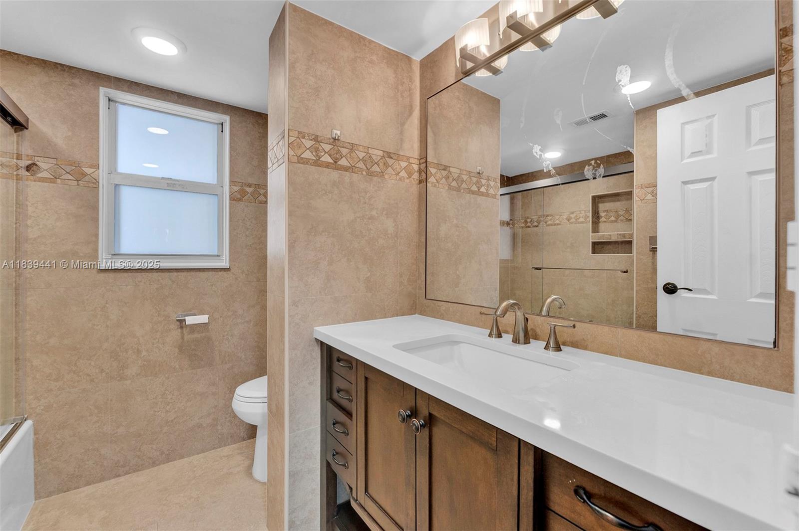 POINCIANA PLACE CONDO 1,2 - Residential