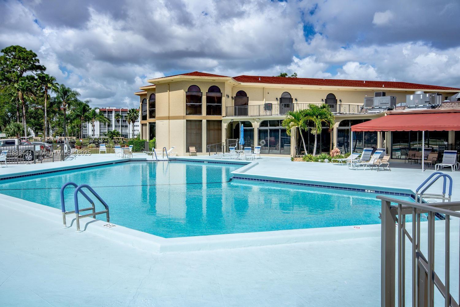 POINCIANA PLACE CONDO 1,2 - Residential