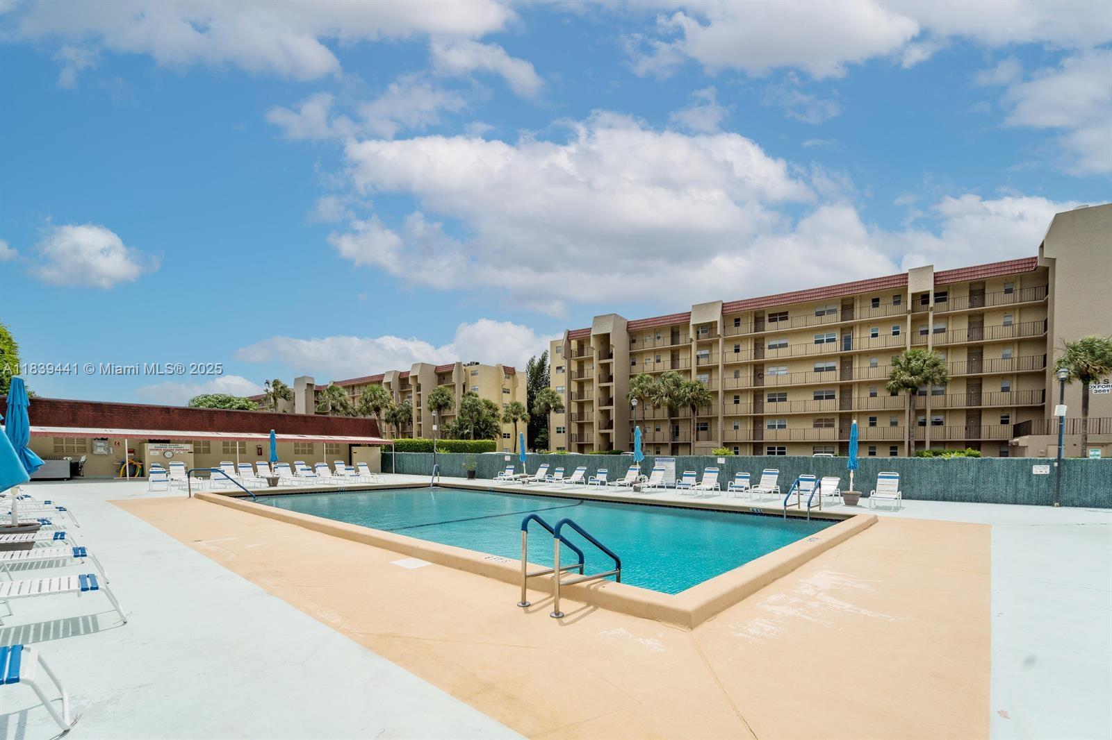 POINCIANA PLACE CONDO 1,2 - Residential
