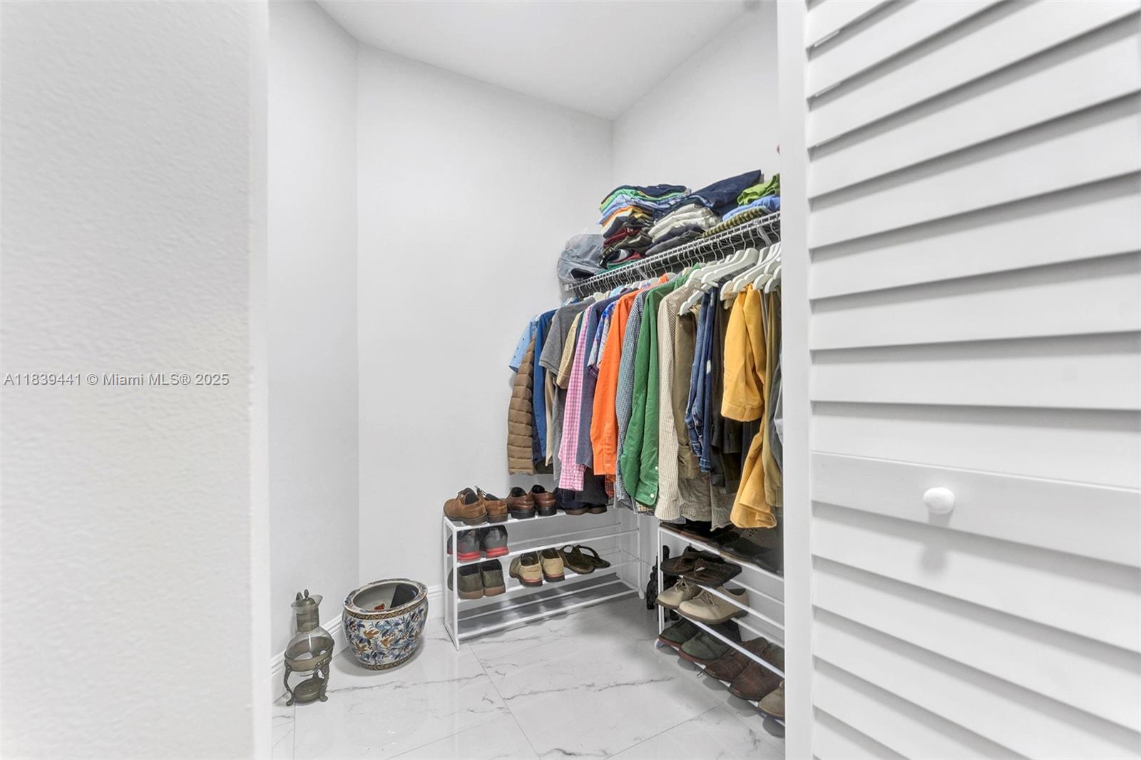 POINCIANA PLACE CONDO 1,2 - Residential