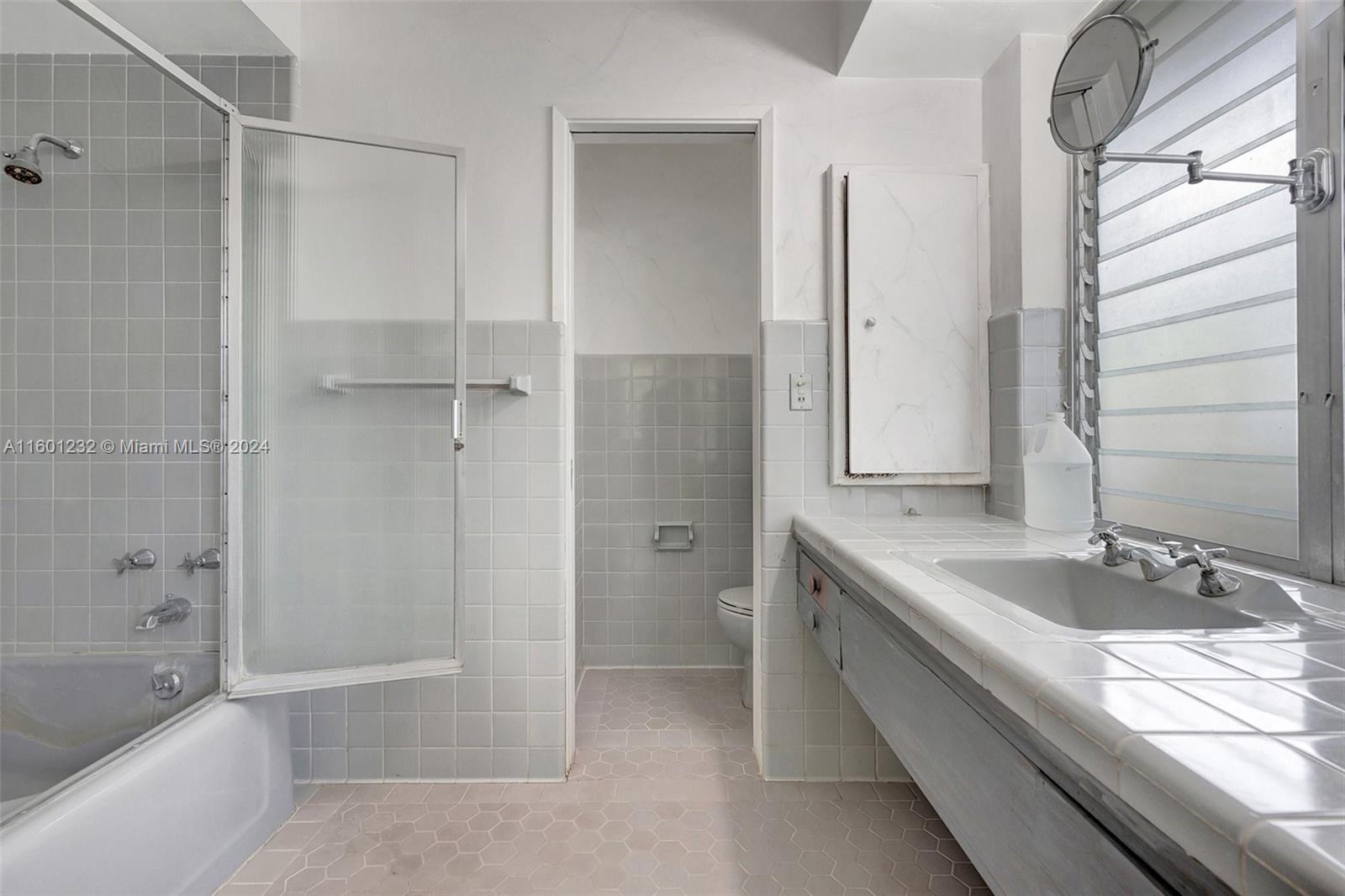 DAVIS HARBOR - Residential