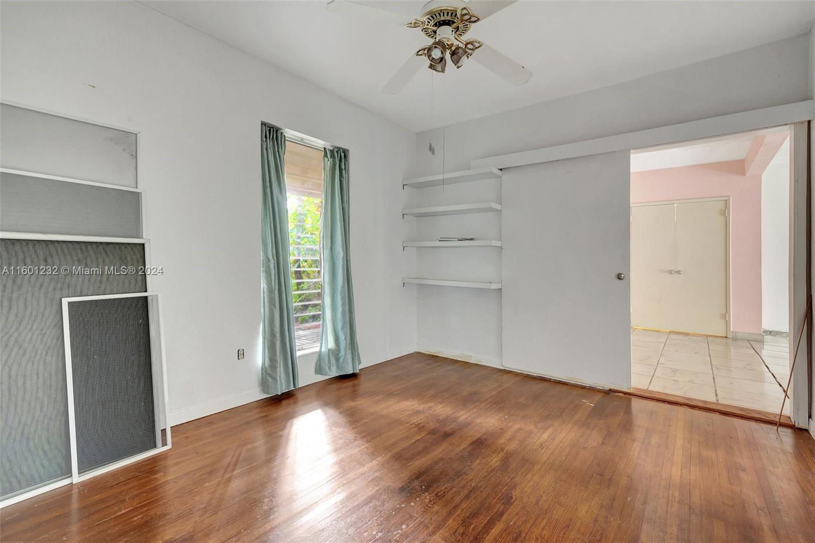 DAVIS HARBOR - Residential