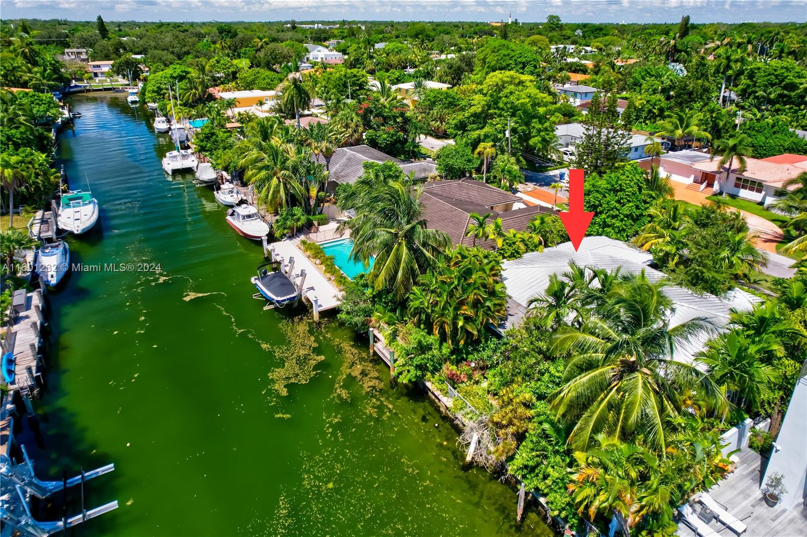 DAVIS HARBOR - Residential