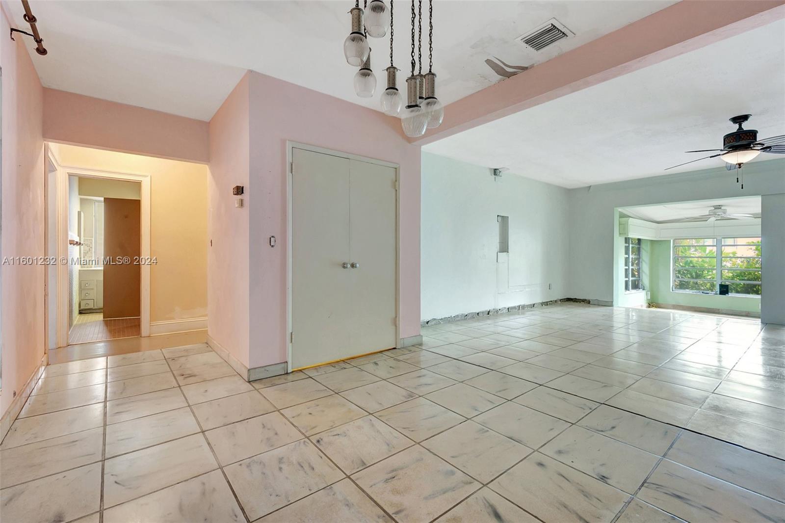 DAVIS HARBOR - Residential