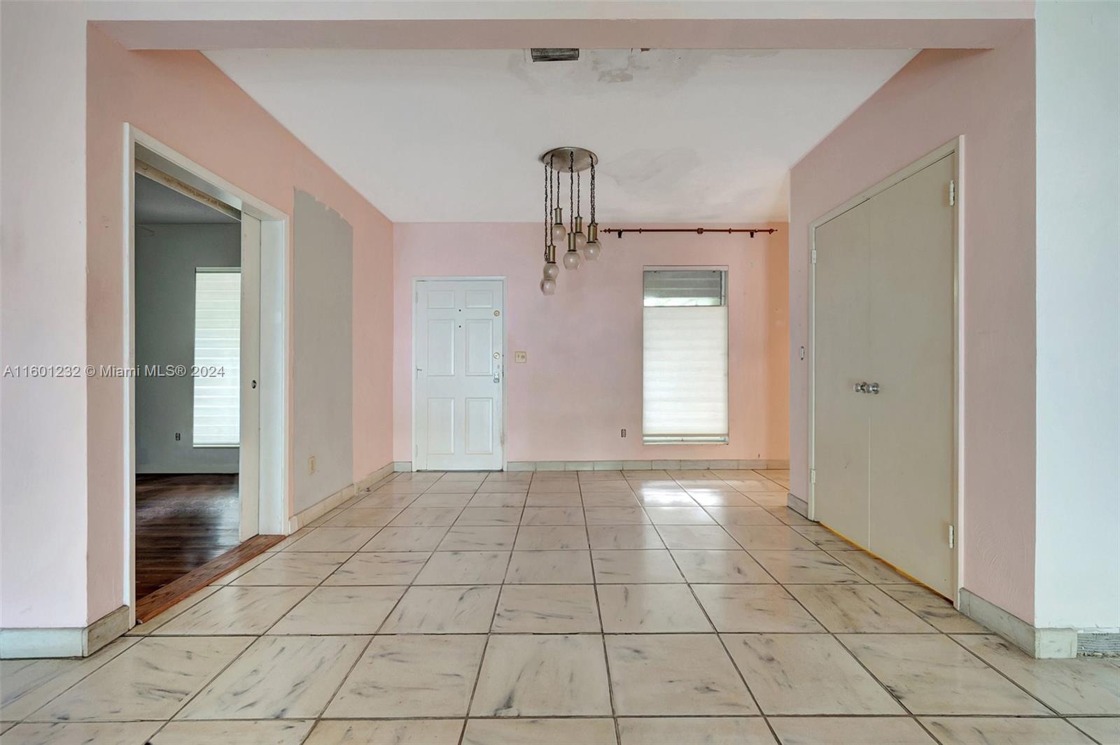 DAVIS HARBOR - Residential