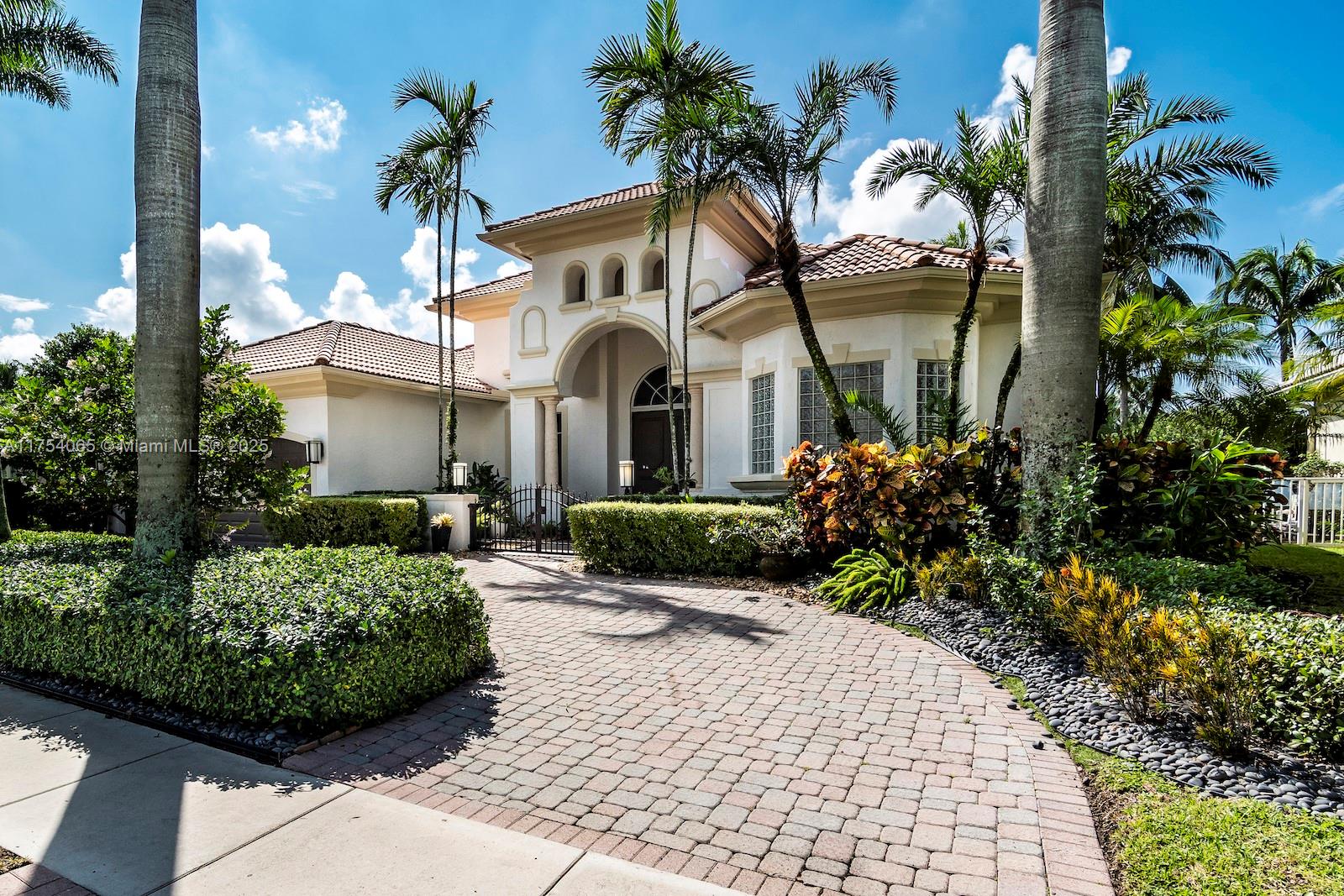 10968 Canary Island Ct