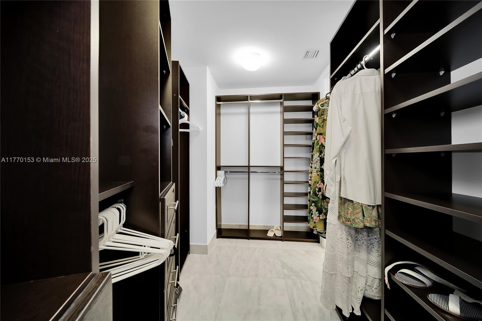 TDR TOWER I CONDO - Residential Lease