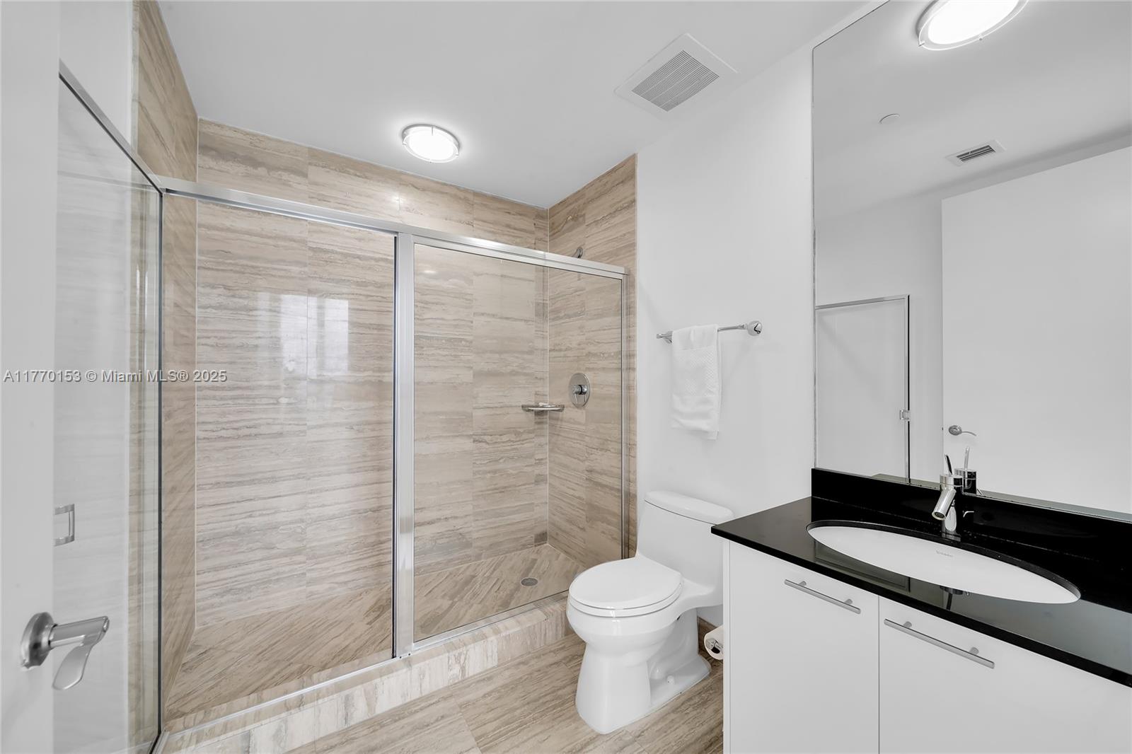 TDR TOWER I CONDO - Residential Lease