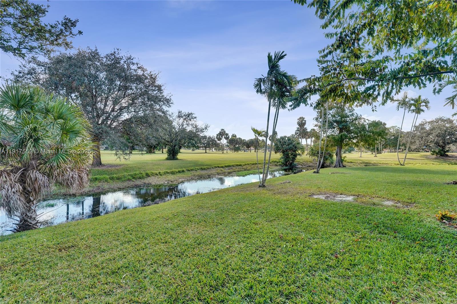 PALM AIRE OAKS COURSE EST - Residential